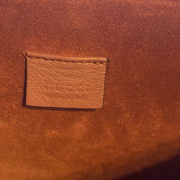 EUC-Gucci Dionysus shoulder bag in the GG Supreme Blooms print - Like New! - Picture 10 of 14